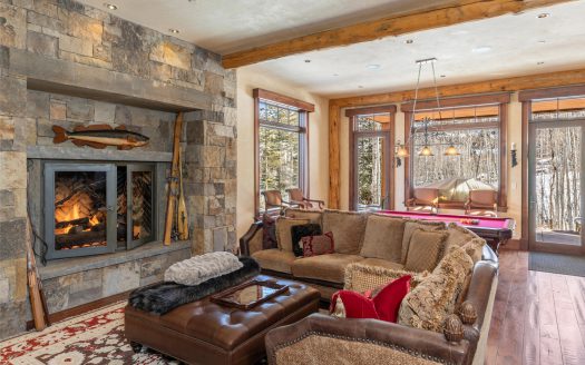 125 Hang Glider Drive