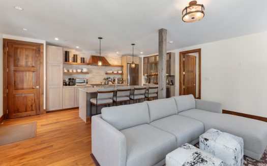 125 Hang Glider Drive