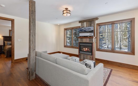 125 Hang Glider Drive