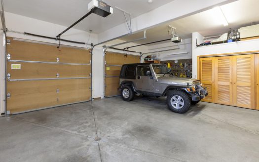 102 Double Eagle Way