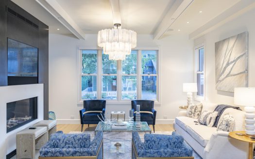 E 127 Columbia Avenue