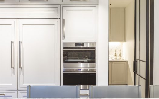 E 127 Columbia Avenue