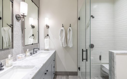 E 127 Columbia Avenue