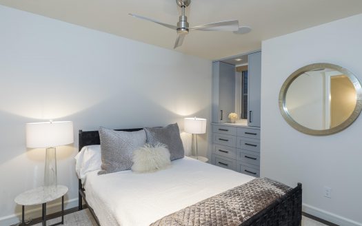 E 127 Columbia Avenue