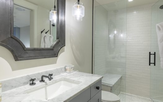 E 127 Columbia Avenue