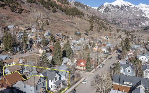 E 127 Columbia Avenue