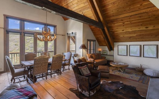 5109 County Road M44