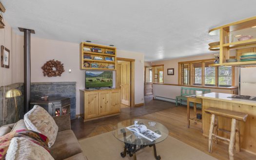 5109 County Road M44