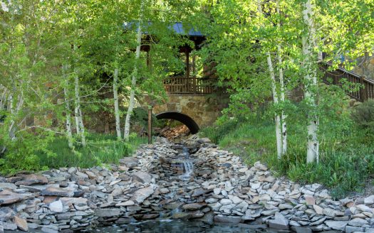 6131 Last Dollar Road Road