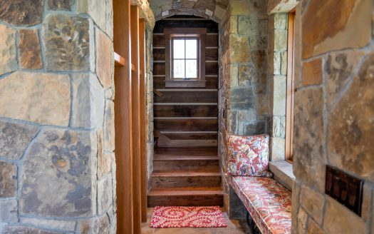 6131 Last Dollar Road Road