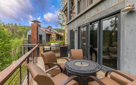 136 San Joaquin Road D101