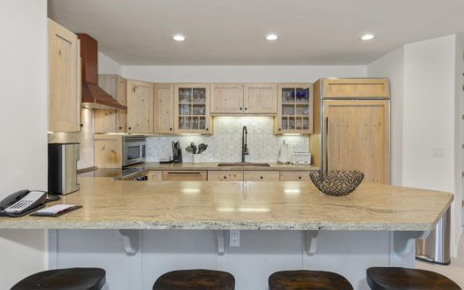 136 Country Club Drive 741/743