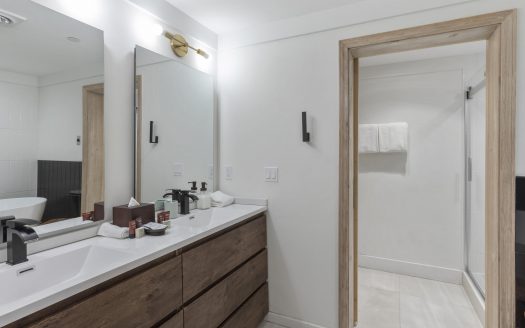 136 Country Club Drive 741/743