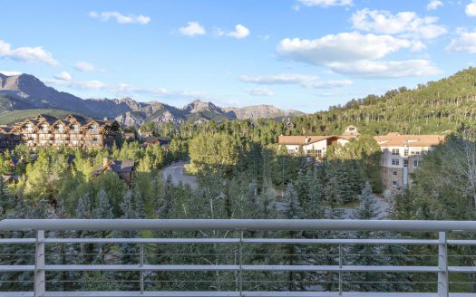 136 Country Club Drive 741/743