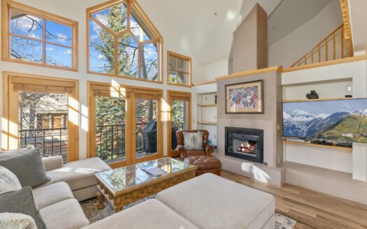 100 Aspen Ridge Drive