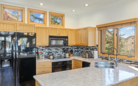 100 Aspen Ridge Drive