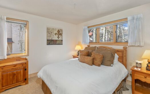 100 Aspen Ridge Drive