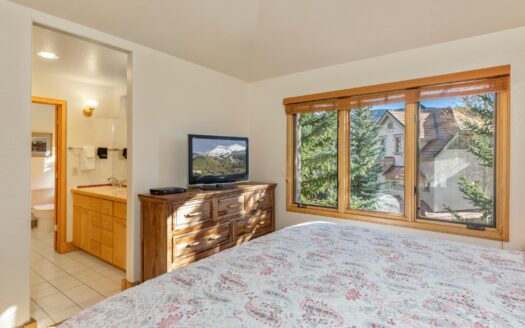 100 Aspen Ridge Drive