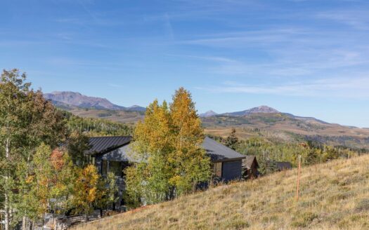 236 Country Club Drive