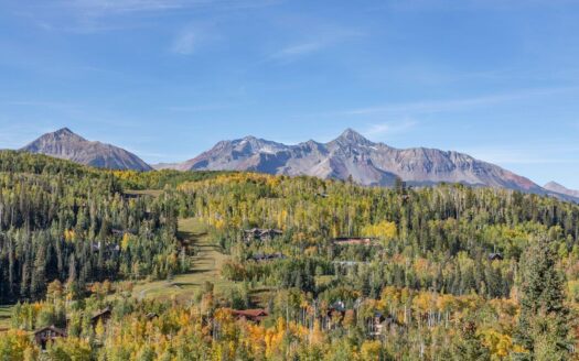 236 Country Club Drive