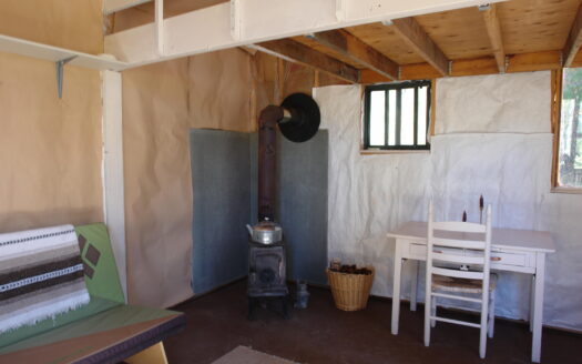 W 80 Piney Woods Way