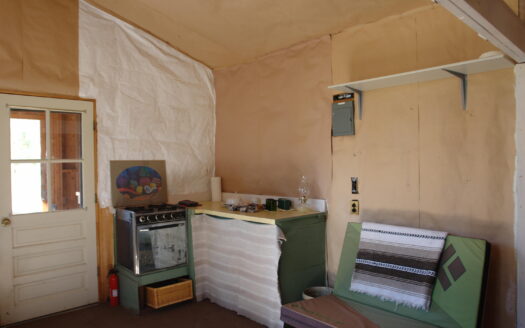 W 80 Piney Woods Way