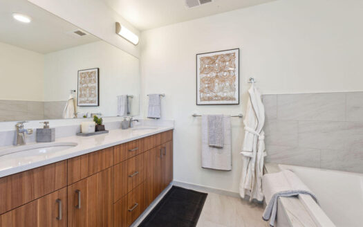 193 Riverfront Lane #200