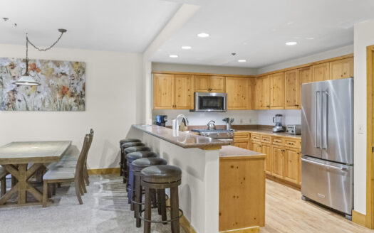 135 San Joaquin Road 106