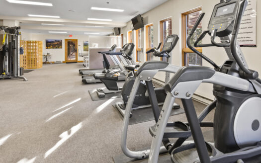 135 San Joaquin Road 106