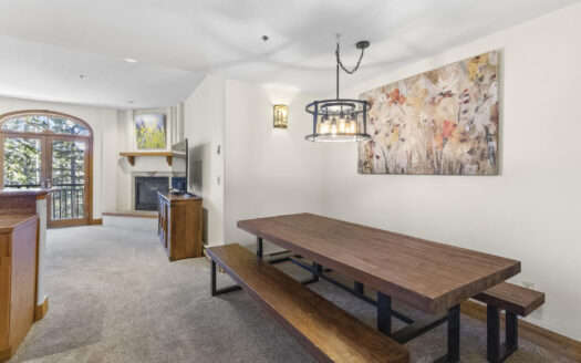 135 San Joaquin Road 303