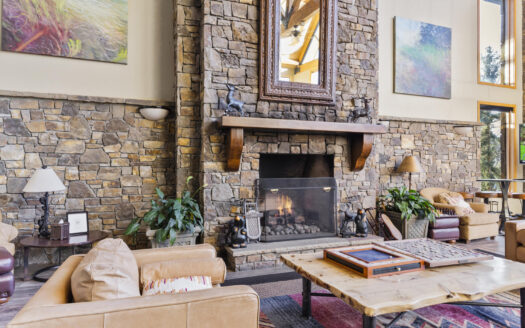 135 San Joaquin Road 303