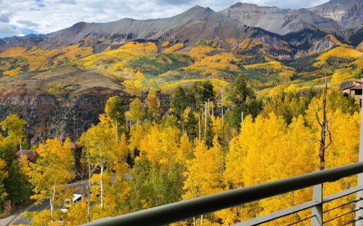 136 Country Club Drive 322