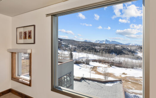 136 Country Club Drive 322