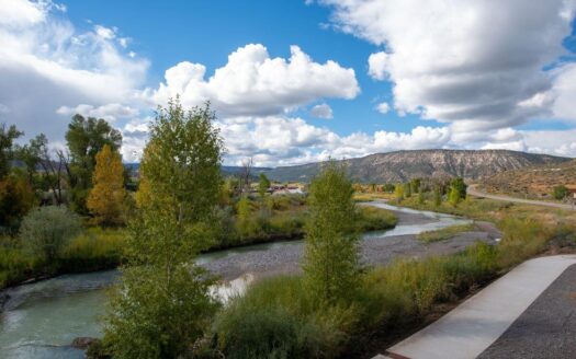 176 Alpine Loop, #301 M2 302