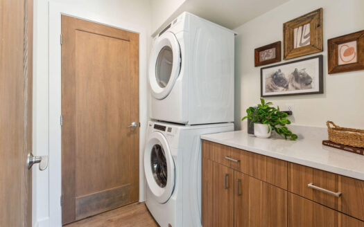 176 Alpine Loop, #301 M2 302