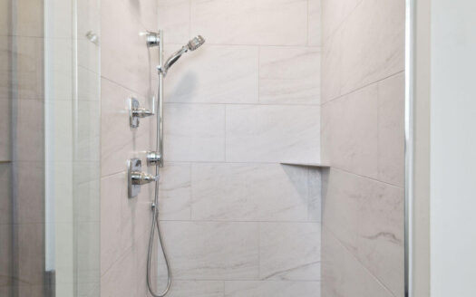 176 Alpine Loop, #301 M2 302