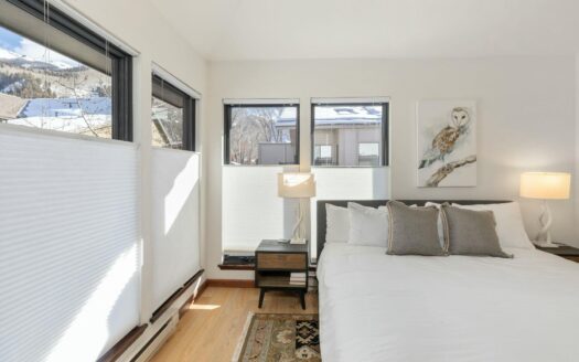 S 134 Tomboy Street 8