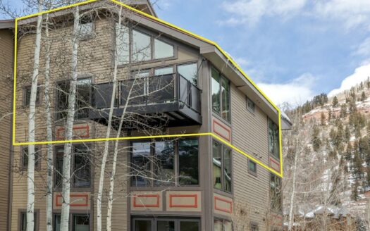 S 134 Tomboy Street 8