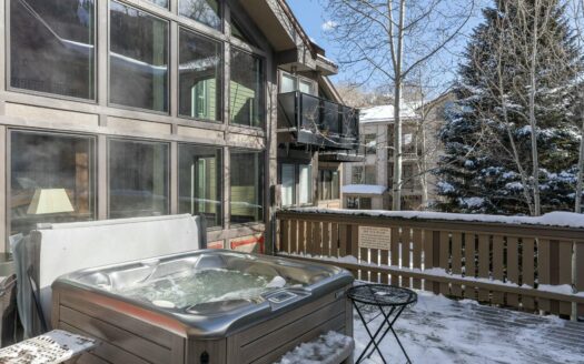 S 134 Tomboy Street 8