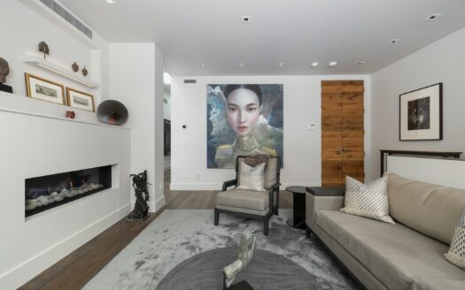 E 126 Colorado Avenue 126R