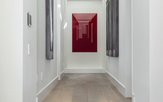 E 126 Colorado Avenue 126R