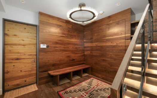 E 126 Colorado Avenue 126R