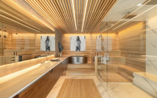 E 126 Colorado Avenue 126R