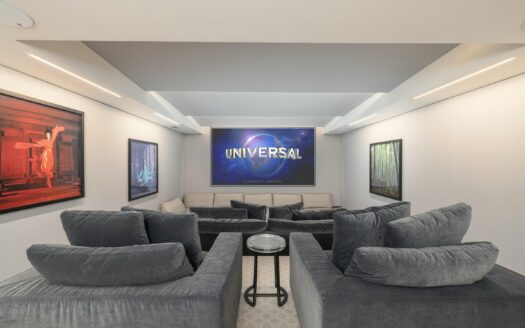 E 126 Colorado Avenue 126R