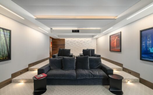 E 126 Colorado Avenue 126R