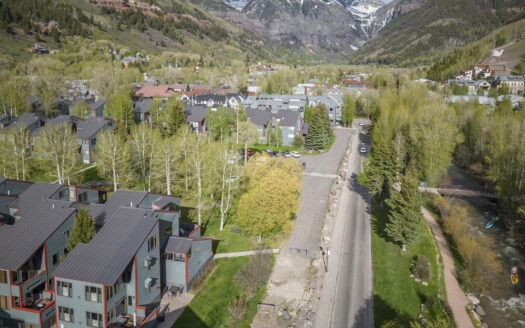 W 747 Pacific Avenue 540