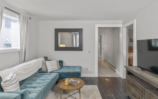 E 116 Columbia Avenue