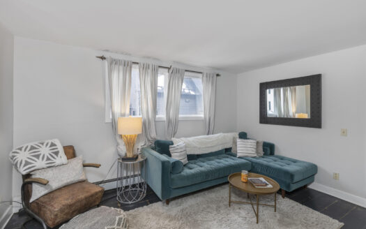 E 116 Columbia Avenue