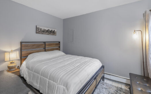 E 116 Columbia Avenue