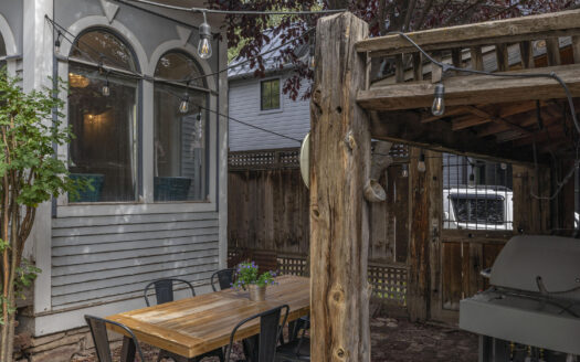 E 116 Columbia Avenue